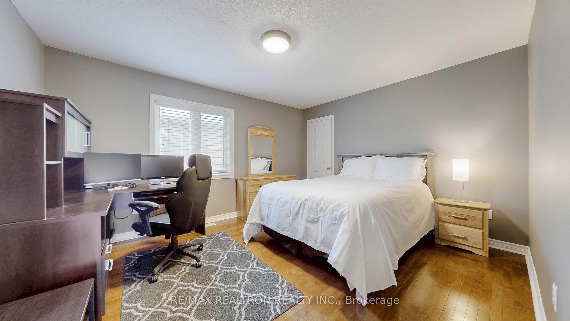 Photo 23 of 60 Andrew Hill Drive, Vaughan, Vellore Village — HOMEH