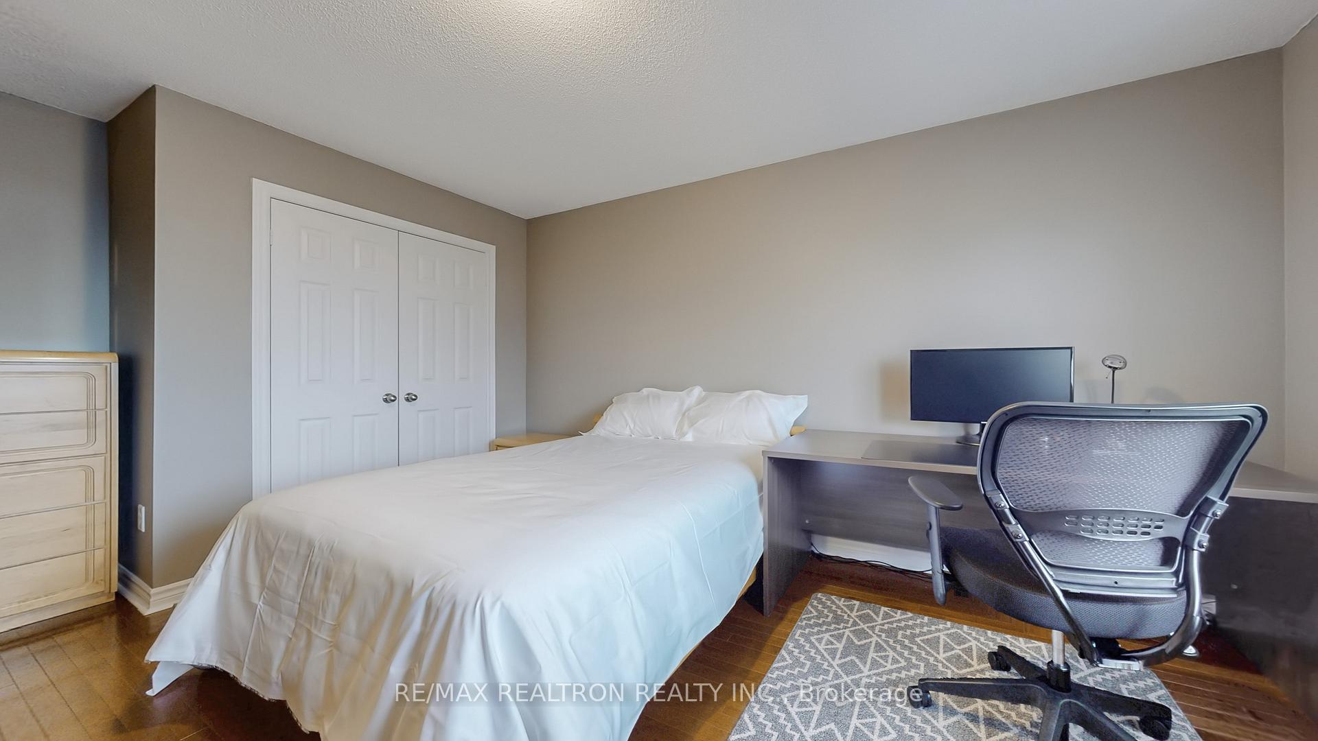 Photo 24 of 60 Andrew Hill Drive, Vaughan, Vellore Village — HOMEH