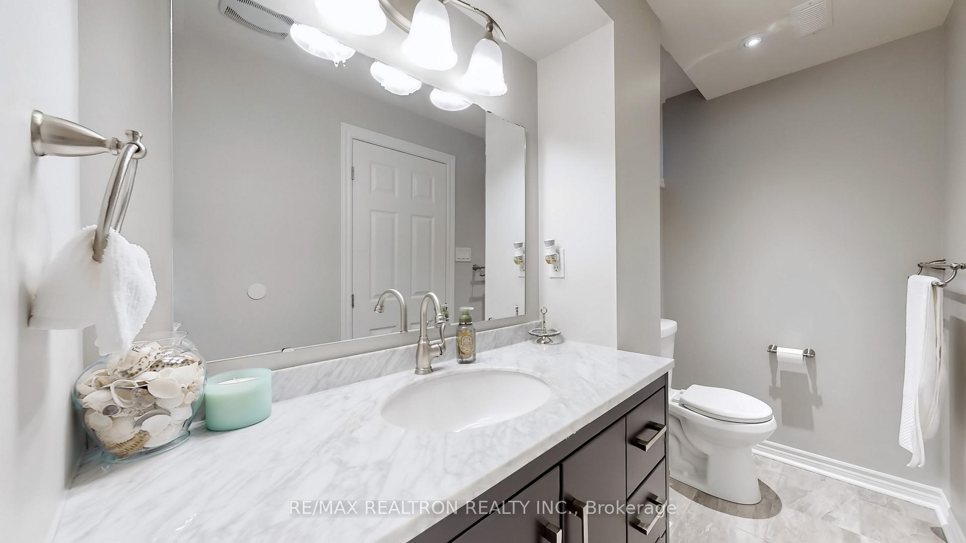 Photo 38 of 60 Andrew Hill Drive, Vaughan, Vellore Village — HOMEH
