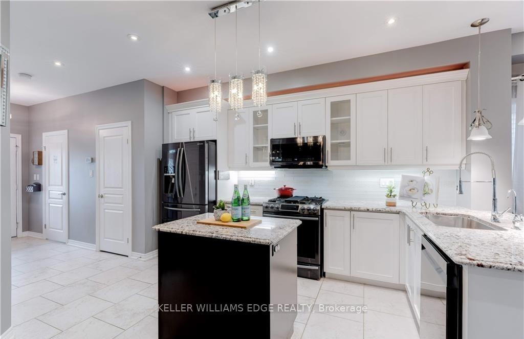 Photo 6 of Unit 28, 45 Royal Winter Drive, Hamilton, Binbrook — HOMEH