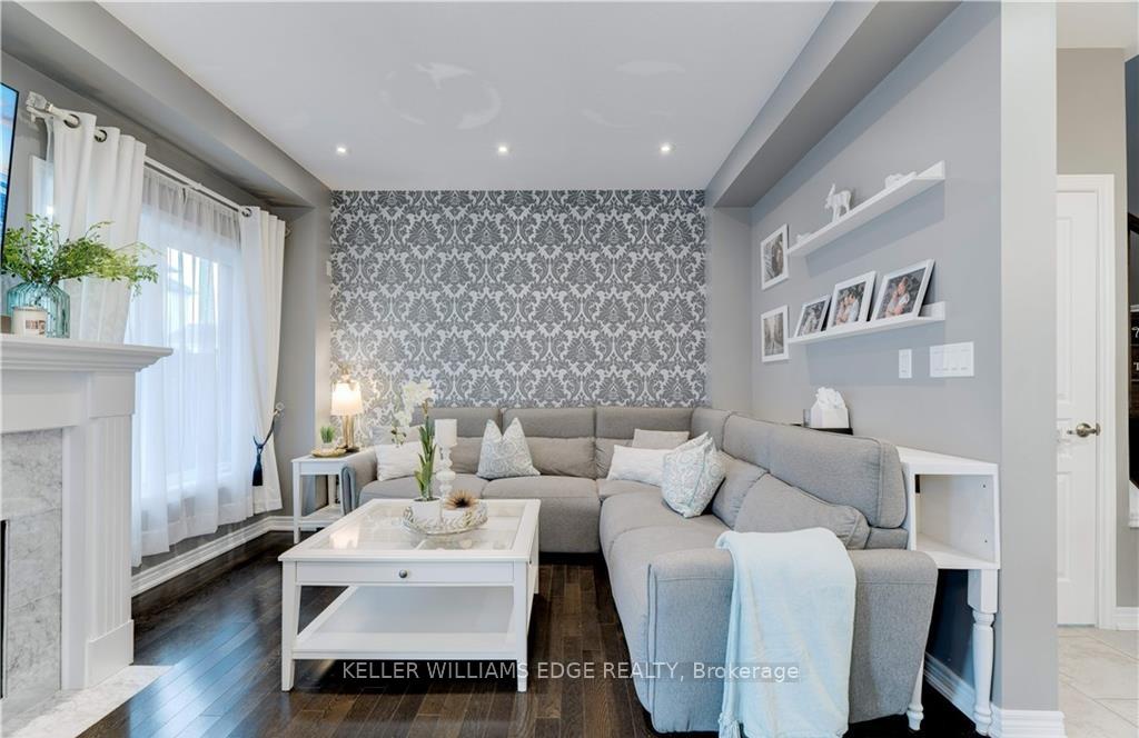 Photo 12 of Unit 28, 45 Royal Winter Drive, Hamilton, Binbrook — HOMEH