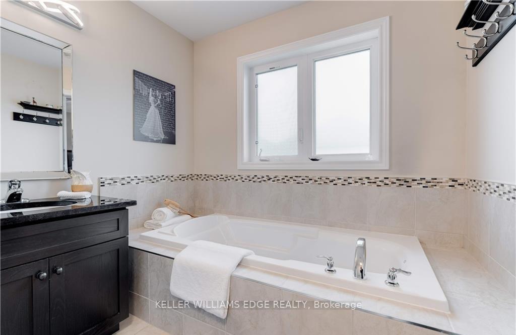 Photo 20 of Unit 28, 45 Royal Winter Drive, Hamilton, Binbrook — HOMEH