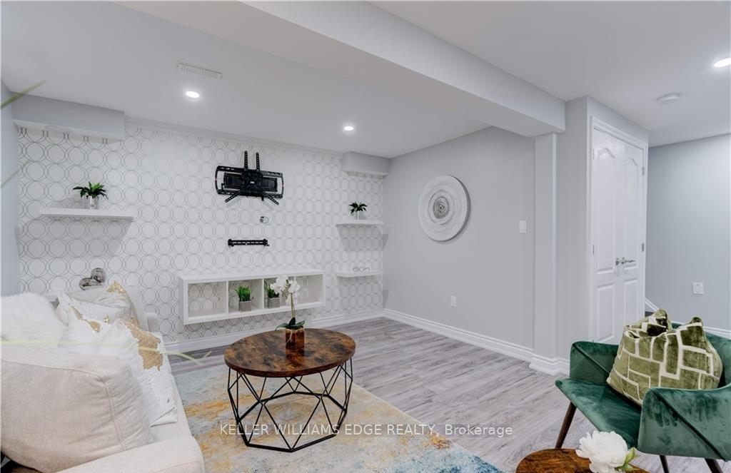 Photo 31 of Unit 28, 45 Royal Winter Drive, Hamilton, Binbrook — HOMEH
