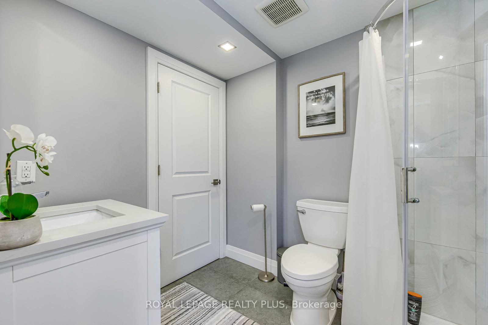 Photo 18 of 247 Robert Street, Hamilton, Landsdale — HOMEH