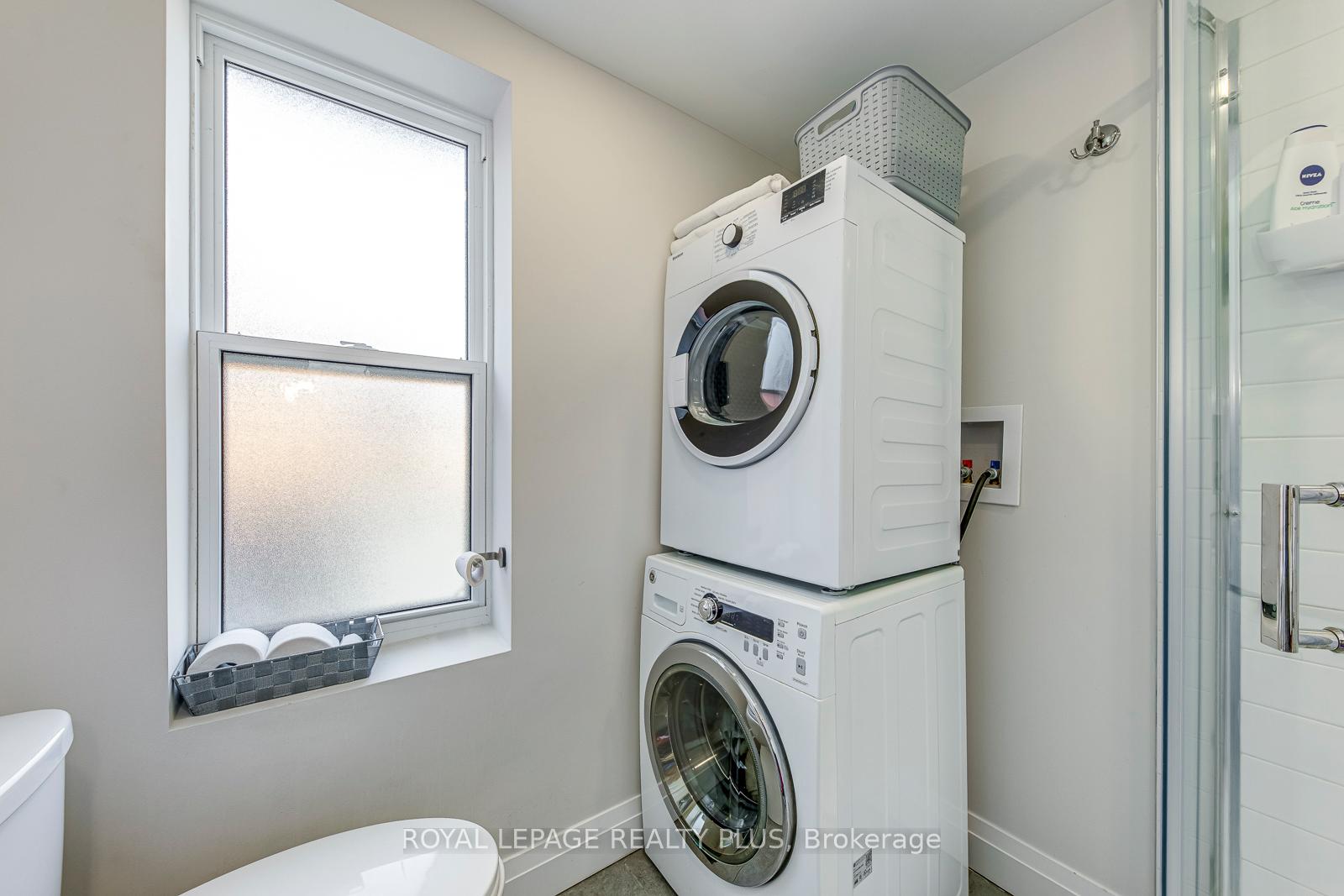 Photo 35 of 247 Robert Street, Hamilton, Landsdale — HOMEH