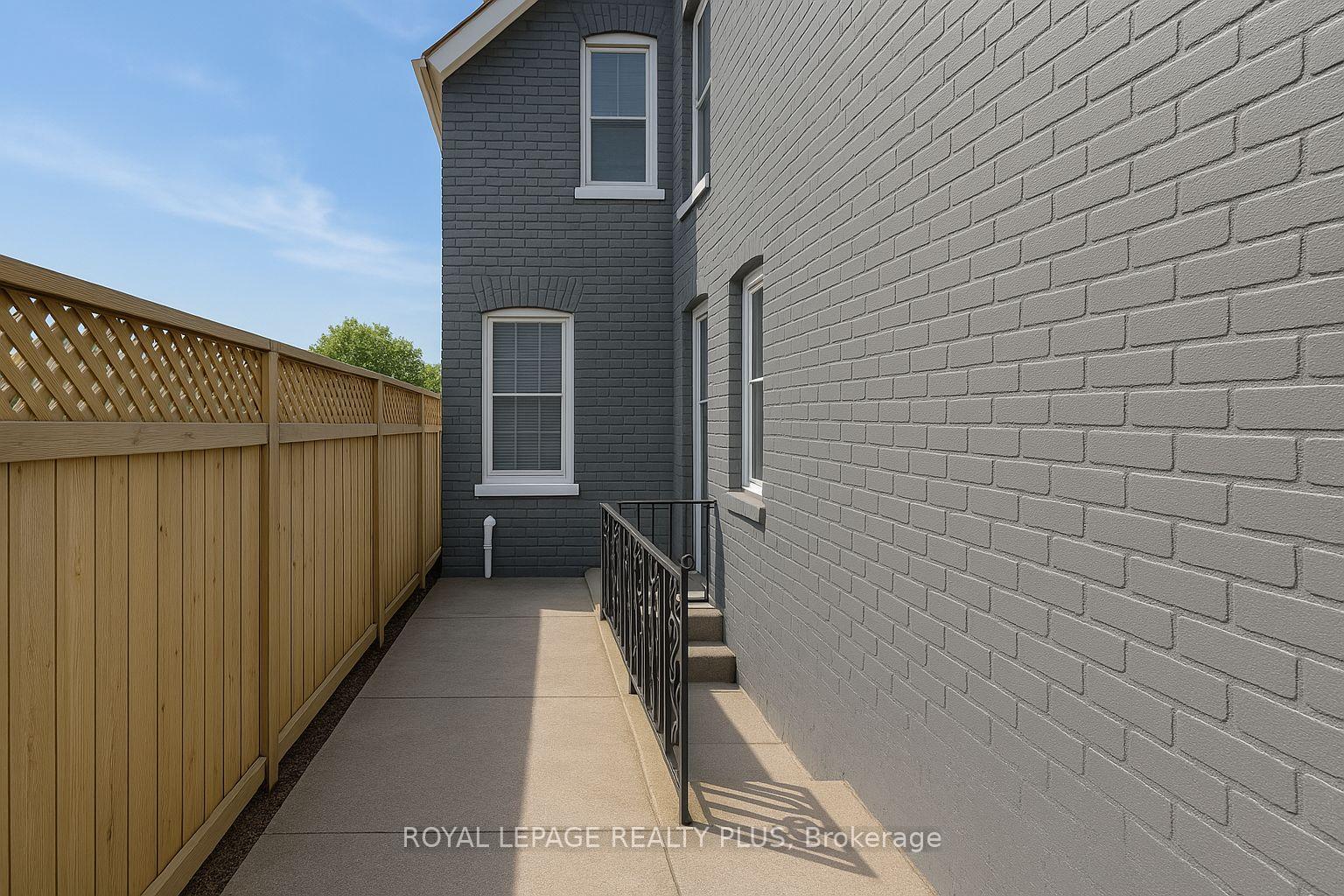 Photo 41 of 247 Robert Street, Hamilton, Landsdale — HOMEH