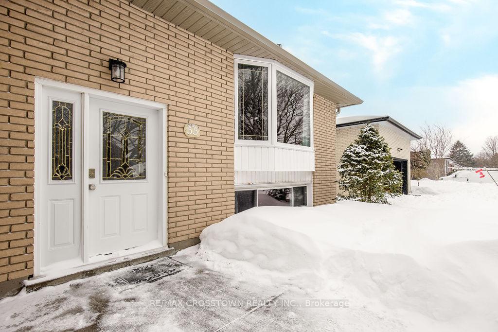 Photo 2 of 55 Woodcrest Road, Barrie, Allandale Heights — HOMEH