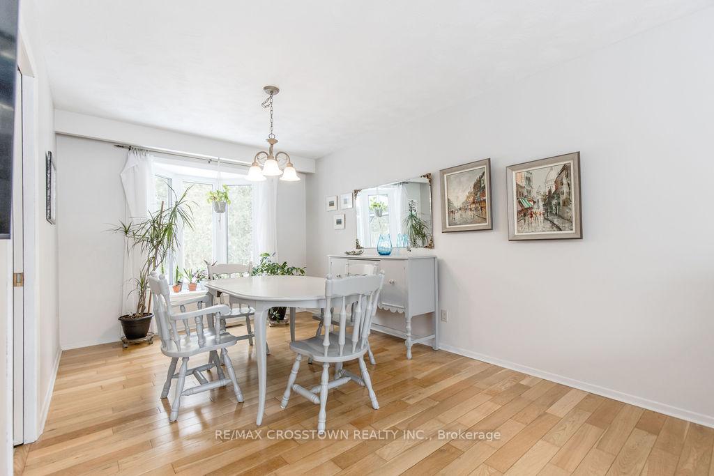 Photo 13 of 55 Woodcrest Road, Barrie, Allandale Heights — HOMEH