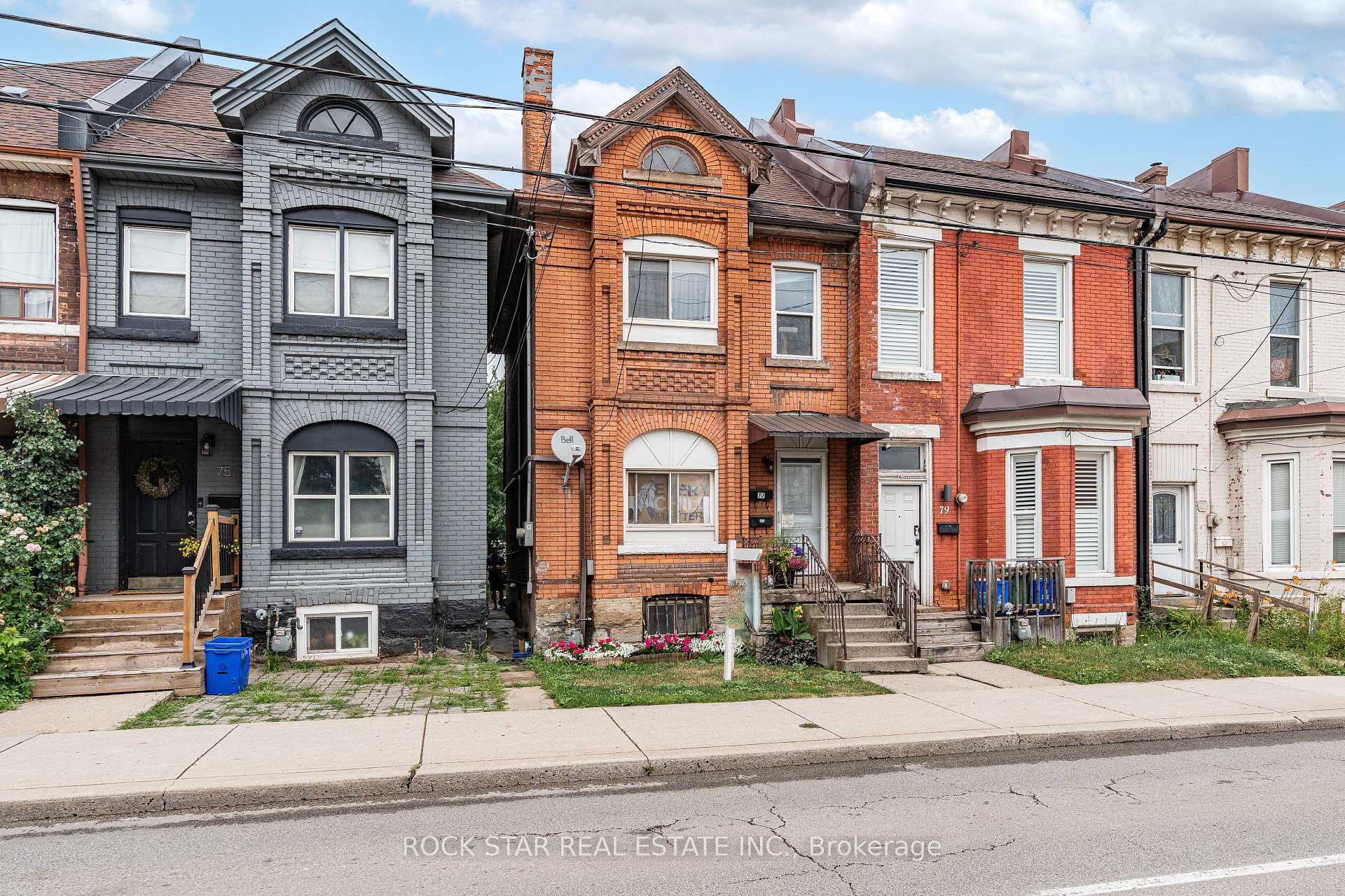 Photo 3 of 77 Barton Street E, Hamilton, Beasley — HOMEH