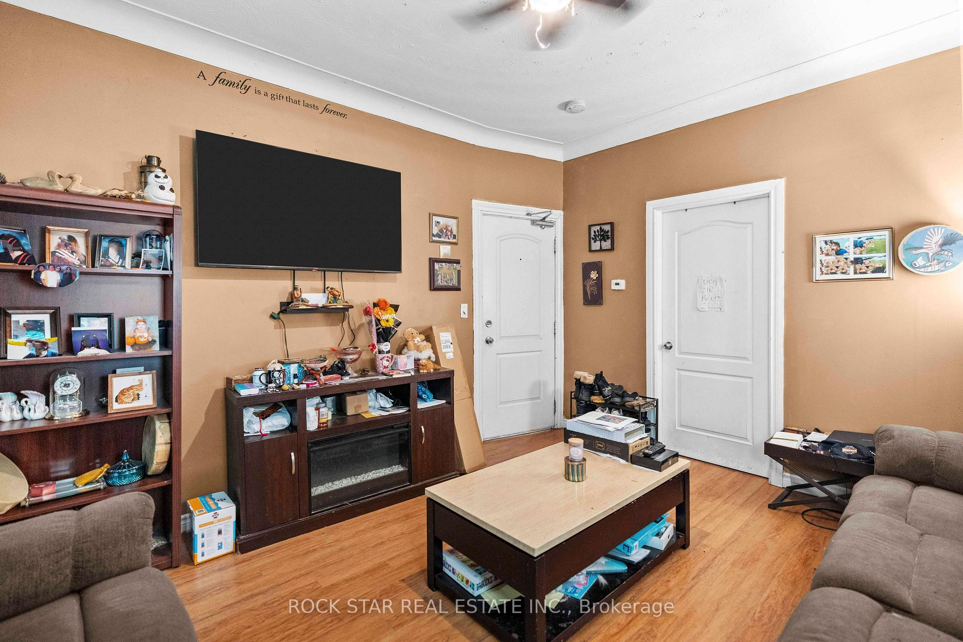 Photo 6 of 77 Barton Street E, Hamilton, Beasley — HOMEH
