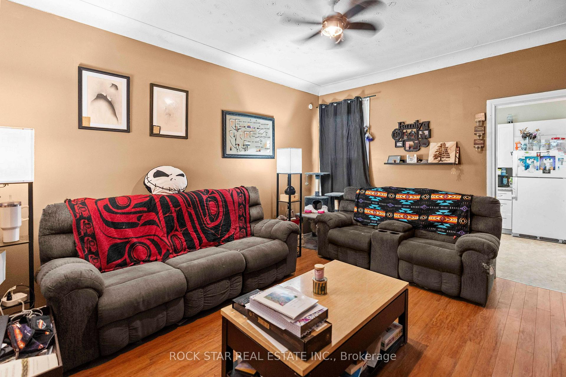Photo 7 of 77 Barton Street E, Hamilton, Beasley — HOMEH