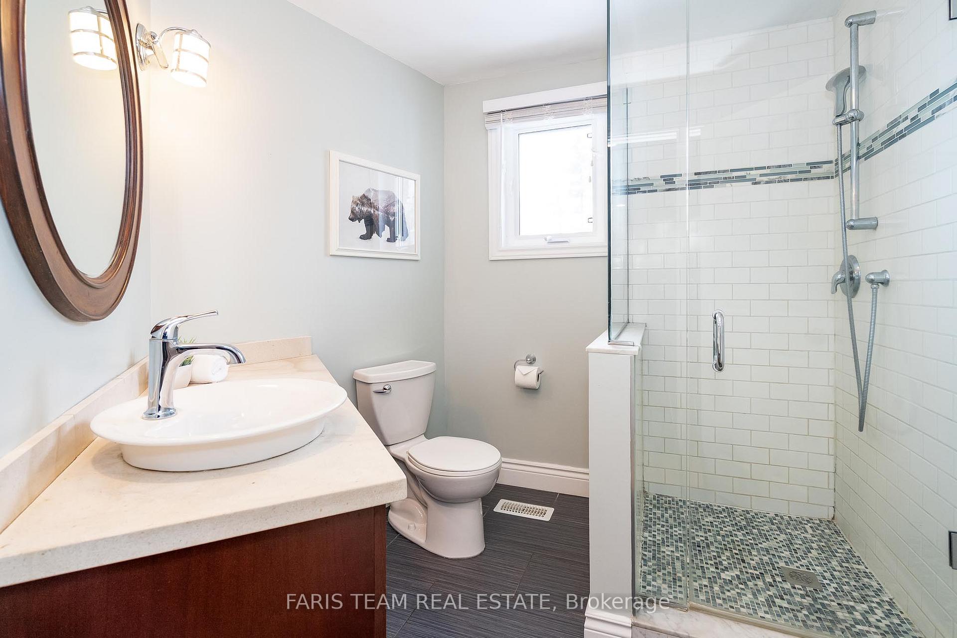Photo 22 of 35 St Vincent Street, Barrie, Codrington — HOMEH