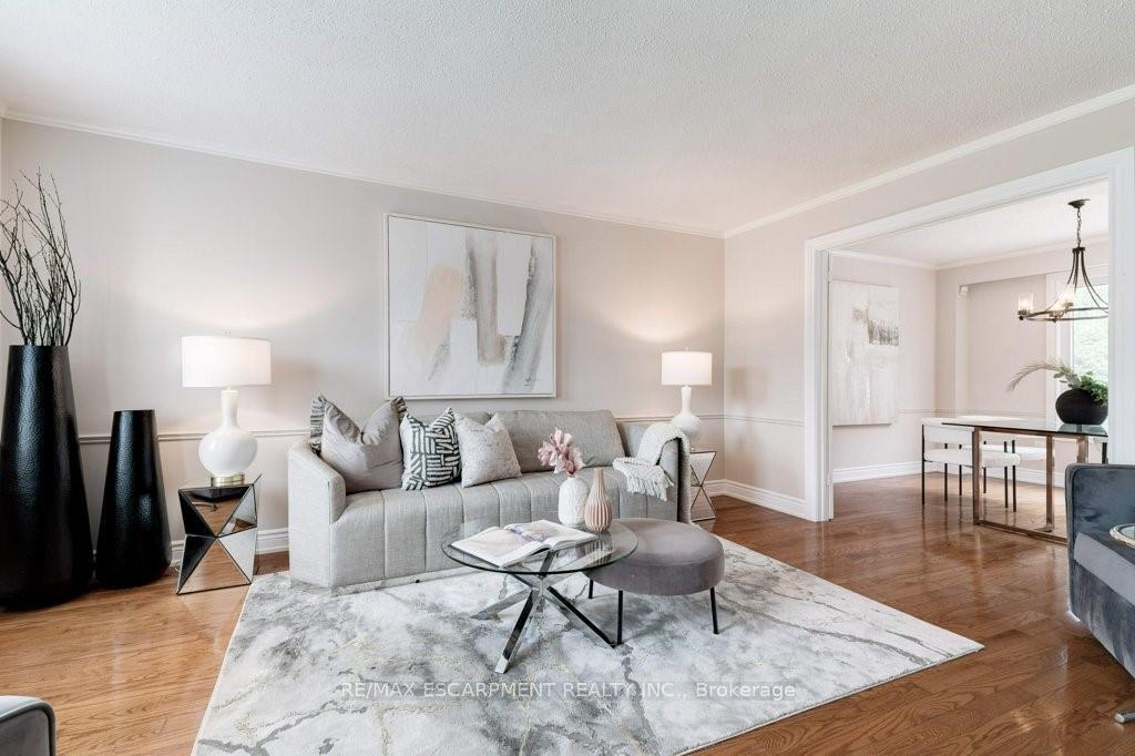 Photo 5 of 2182 Maplewood Drive, Burlington, Brant — HOMEH