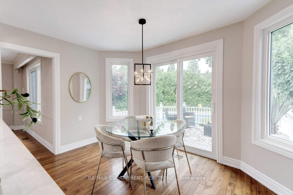 Photo 7 of 2182 Maplewood Drive, Burlington, Brant — HOMEH