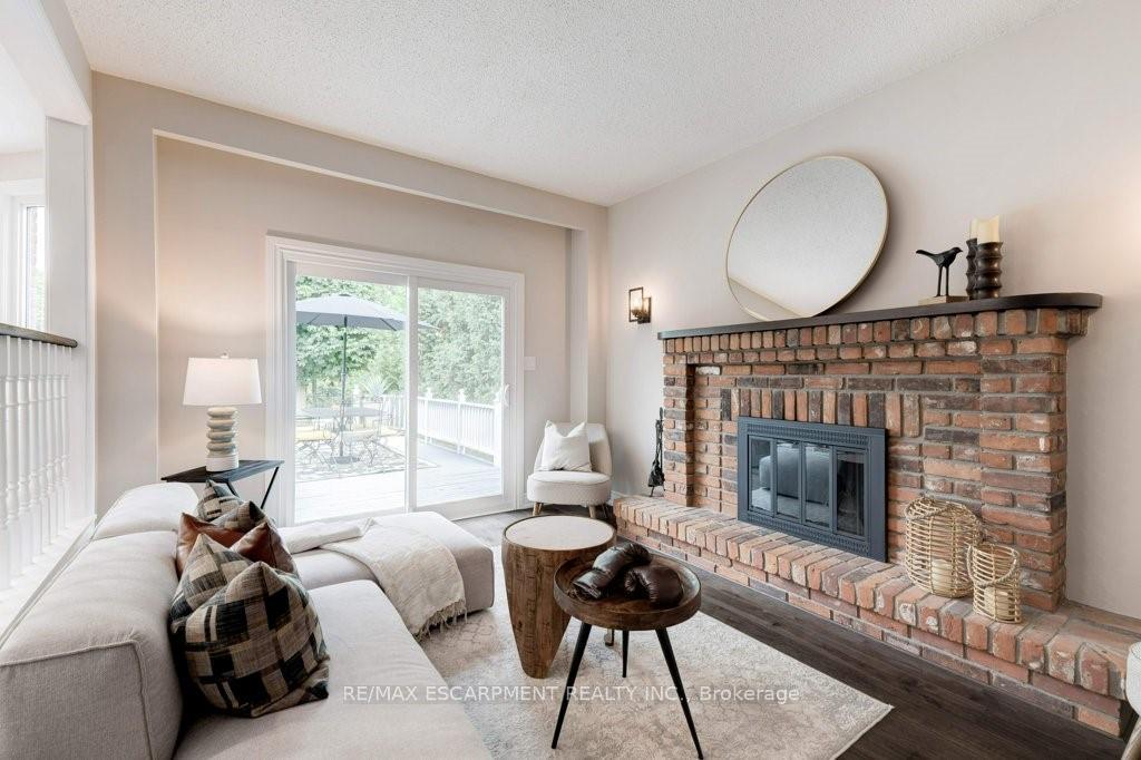 Photo 12 of 2182 Maplewood Drive, Burlington, Brant — HOMEH