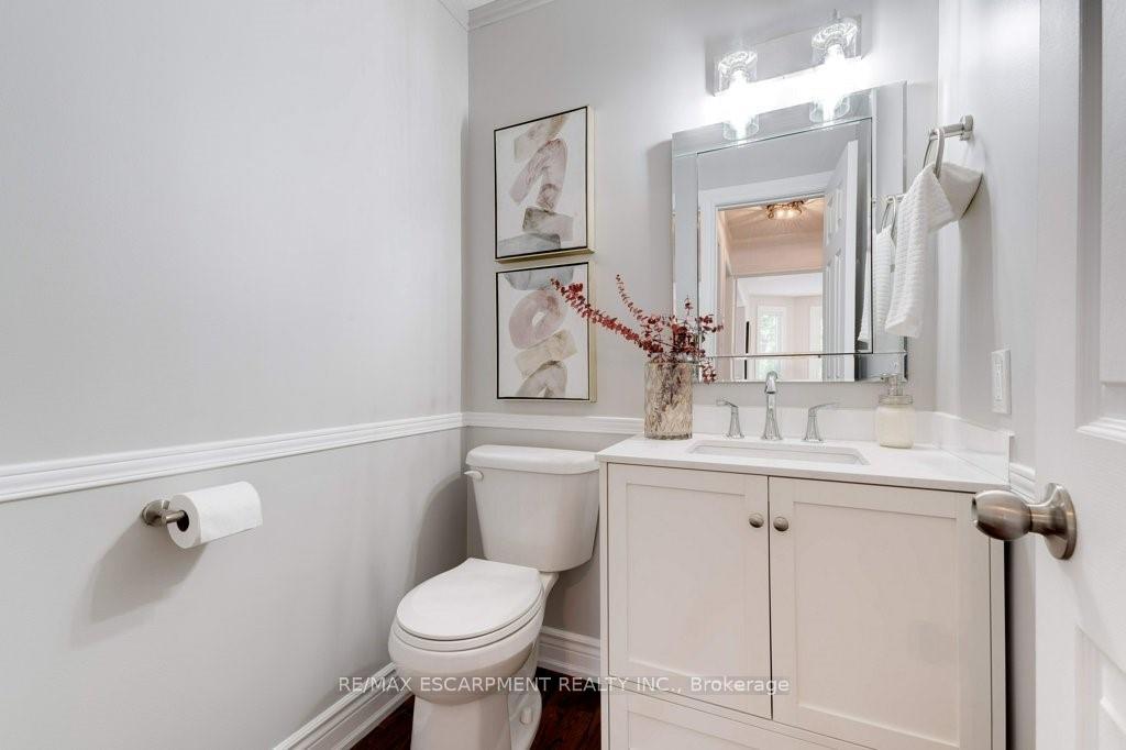 Photo 14 of 2182 Maplewood Drive, Burlington, Brant — HOMEH