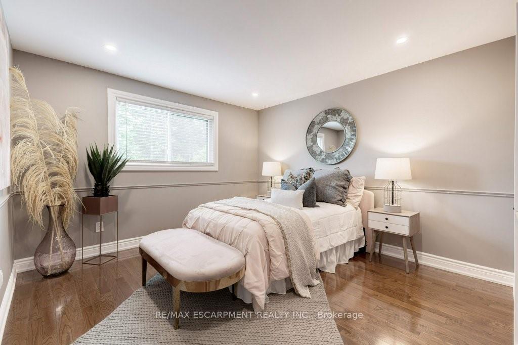 Photo 17 of 2182 Maplewood Drive, Burlington, Brant — HOMEH