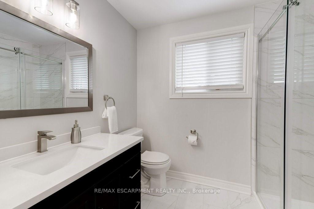 Photo 25 of 2182 Maplewood Drive, Burlington, Brant — HOMEH