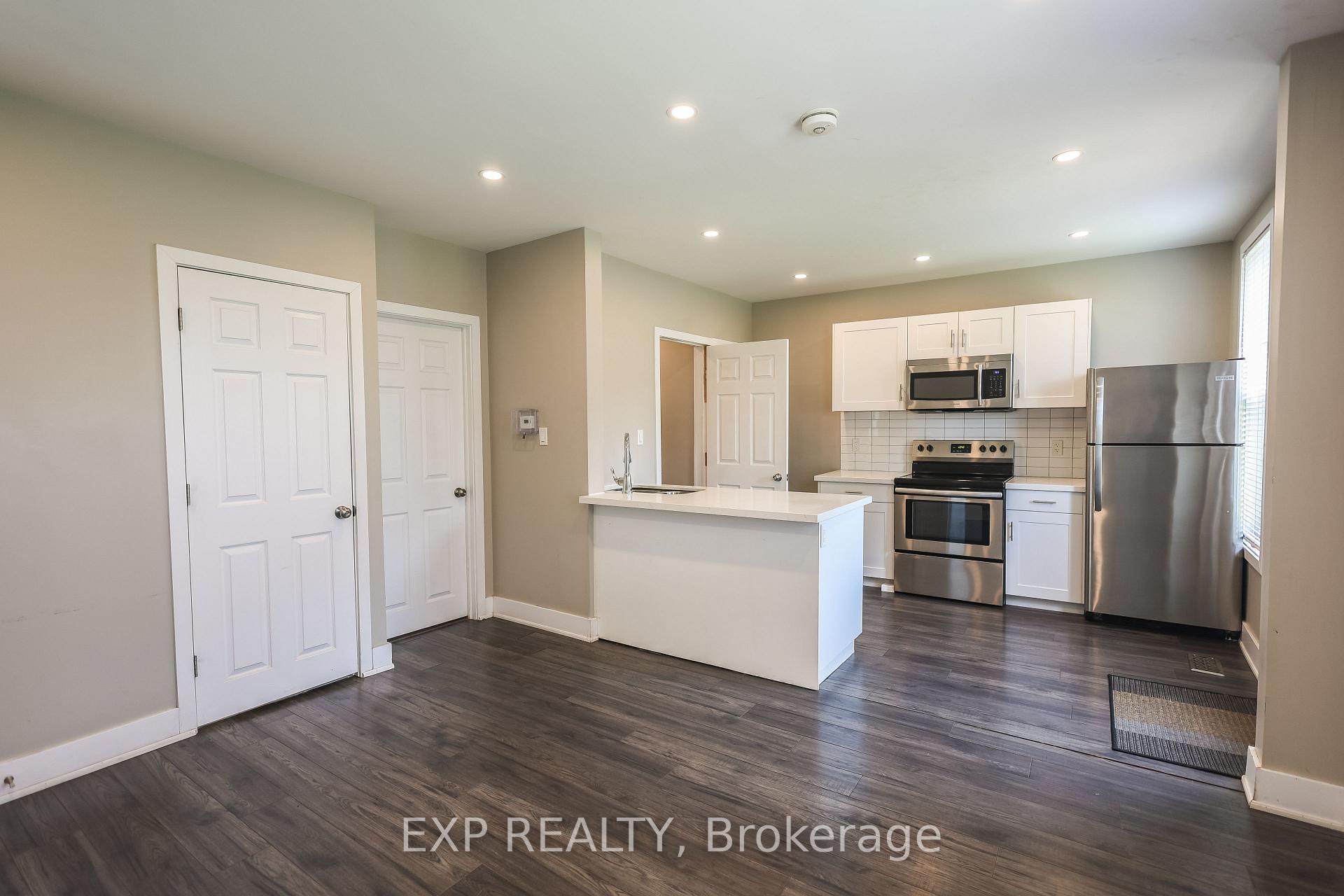 Photo 4 of 29 Ashley Street, Hamilton, Landsdale — HOMEH