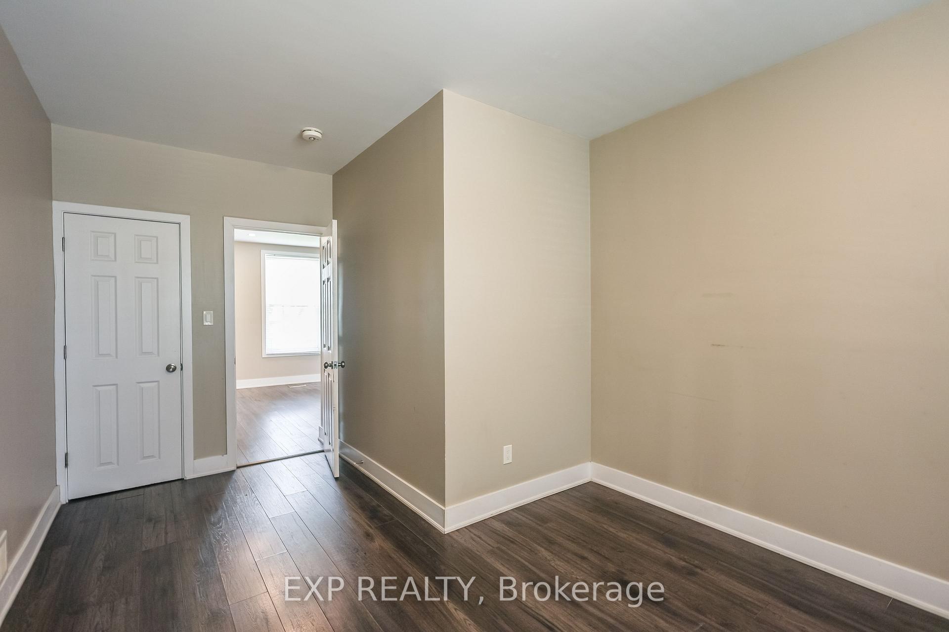 Photo 10 of 29 Ashley Street, Hamilton, Landsdale — HOMEH