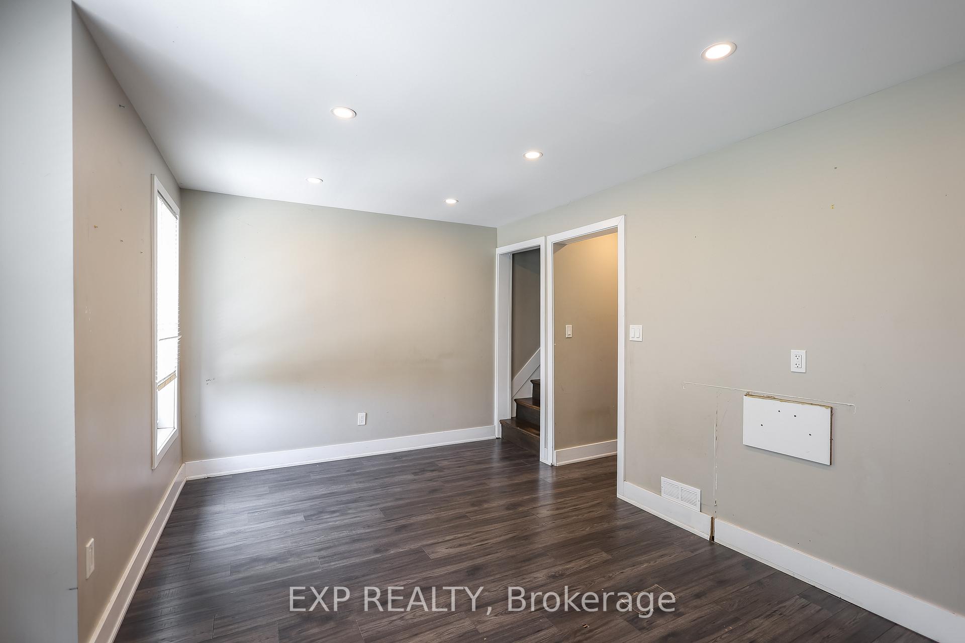 Photo 21 of 29 Ashley Street, Hamilton, Landsdale — HOMEH