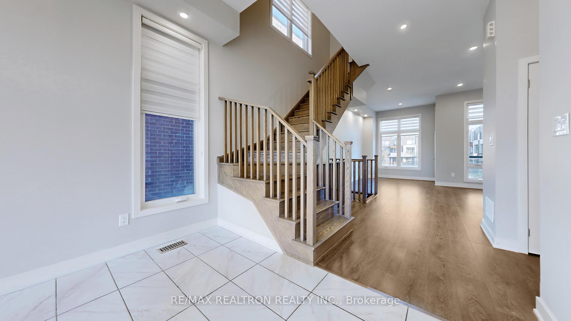 Photo 20 of 30 Pageant Avenue, Vaughan, Vellore Village — HOMEH