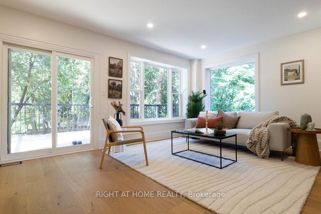 Photo 21 of 24 Strathcona Avenue S, Hamilton, Strathcona — HOMEH