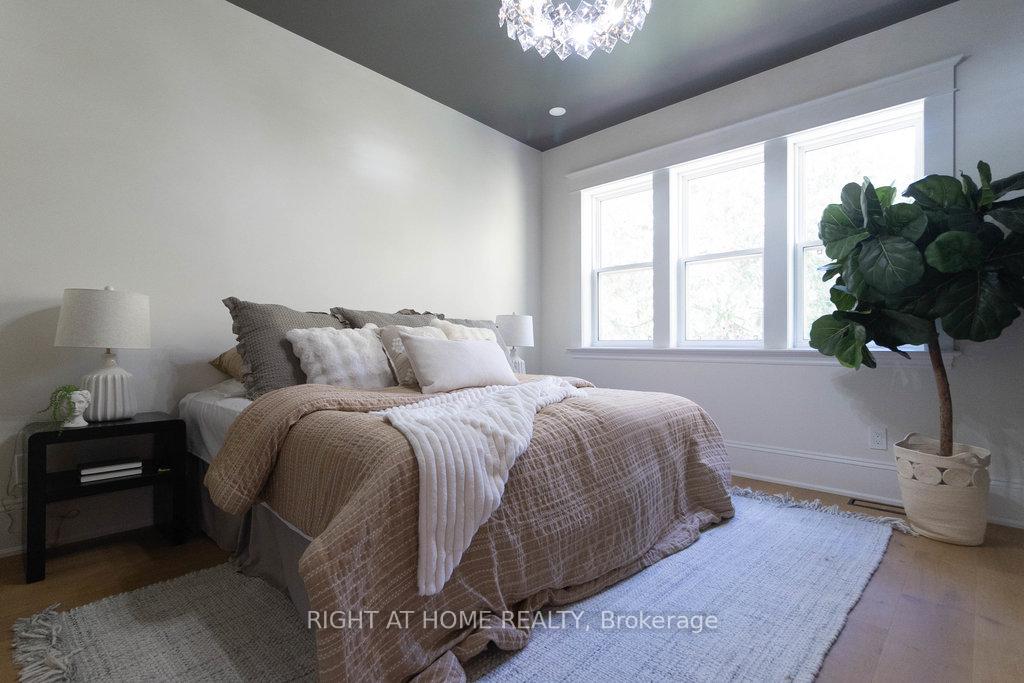 Photo 32 of 24 Strathcona Avenue S, Hamilton, Strathcona — HOMEH