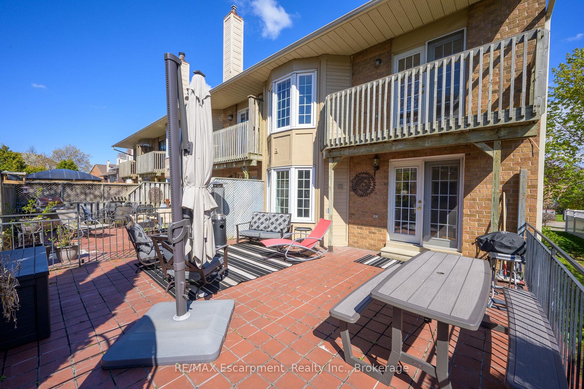 Photo 30 of 22 Waterford Crescent, Hamilton, Stoney Creek — HOMEH