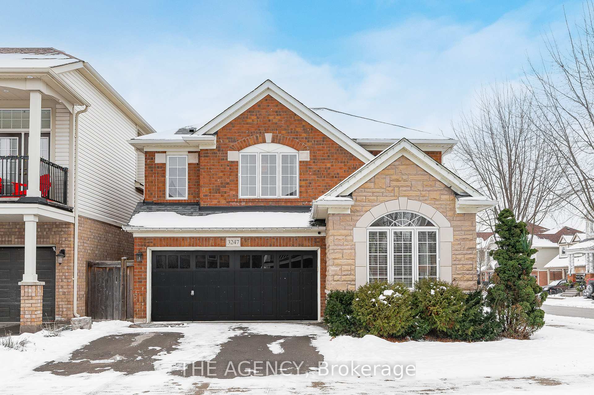 Photo 2 of 3247 Steeplechase Drive, Burlington, Alton — HOMEH