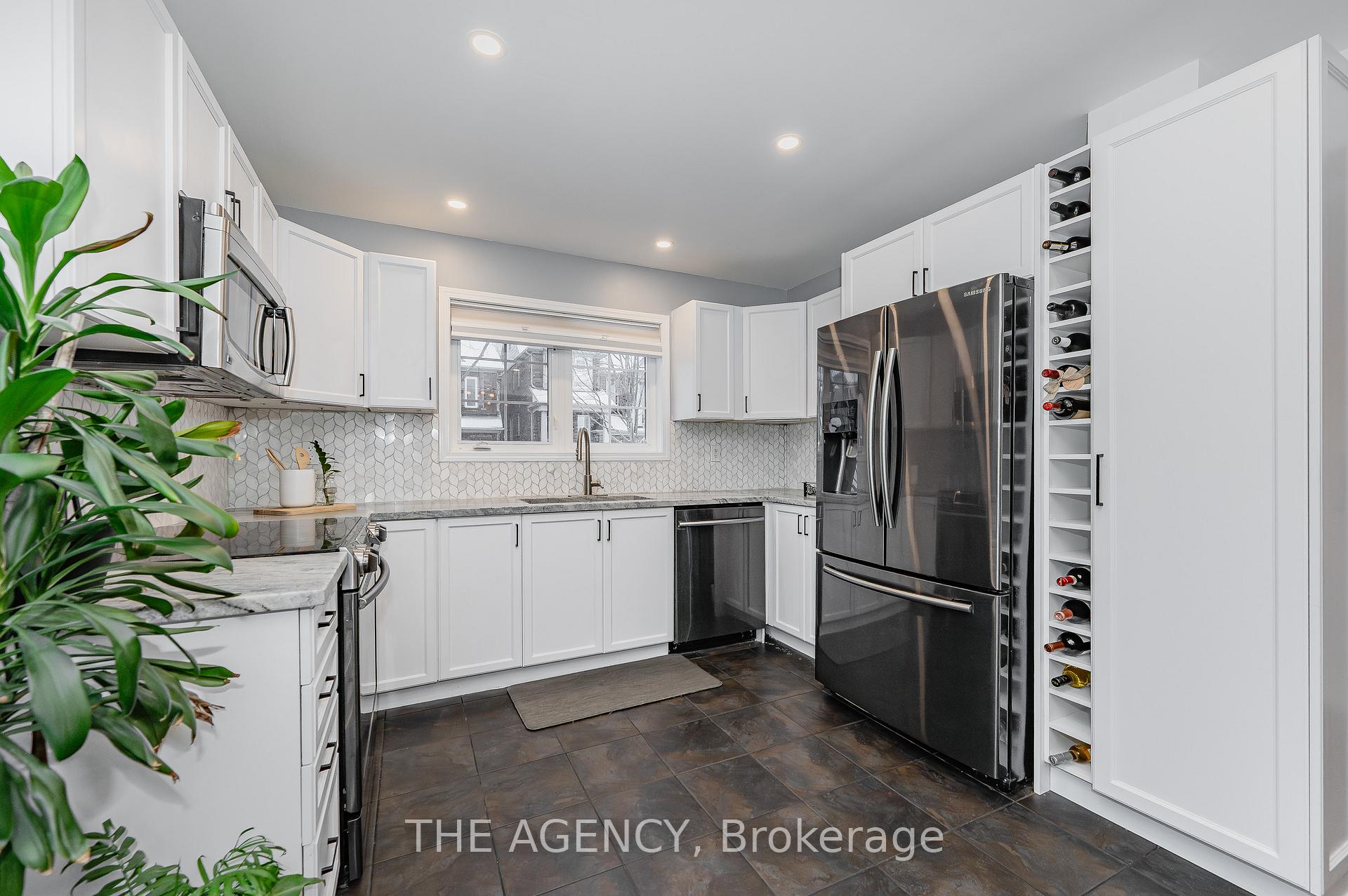Photo 15 of 3247 Steeplechase Drive, Burlington, Alton — HOMEH