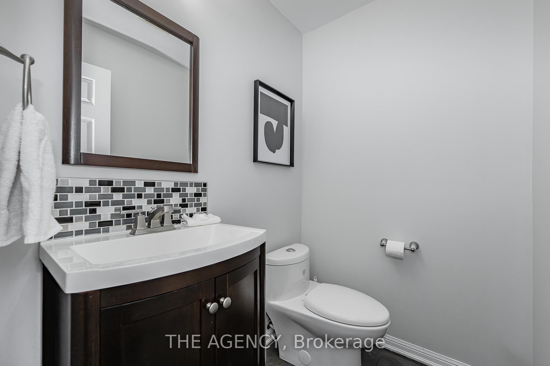Photo 18 of 3247 Steeplechase Drive, Burlington, Alton — HOMEH