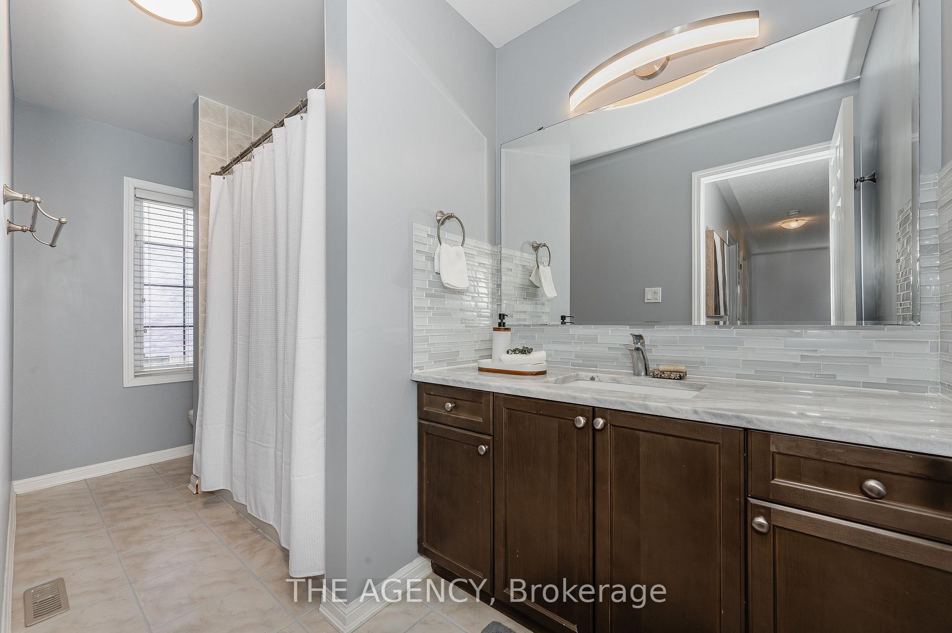Photo 28 of 3247 Steeplechase Drive, Burlington, Alton — HOMEH