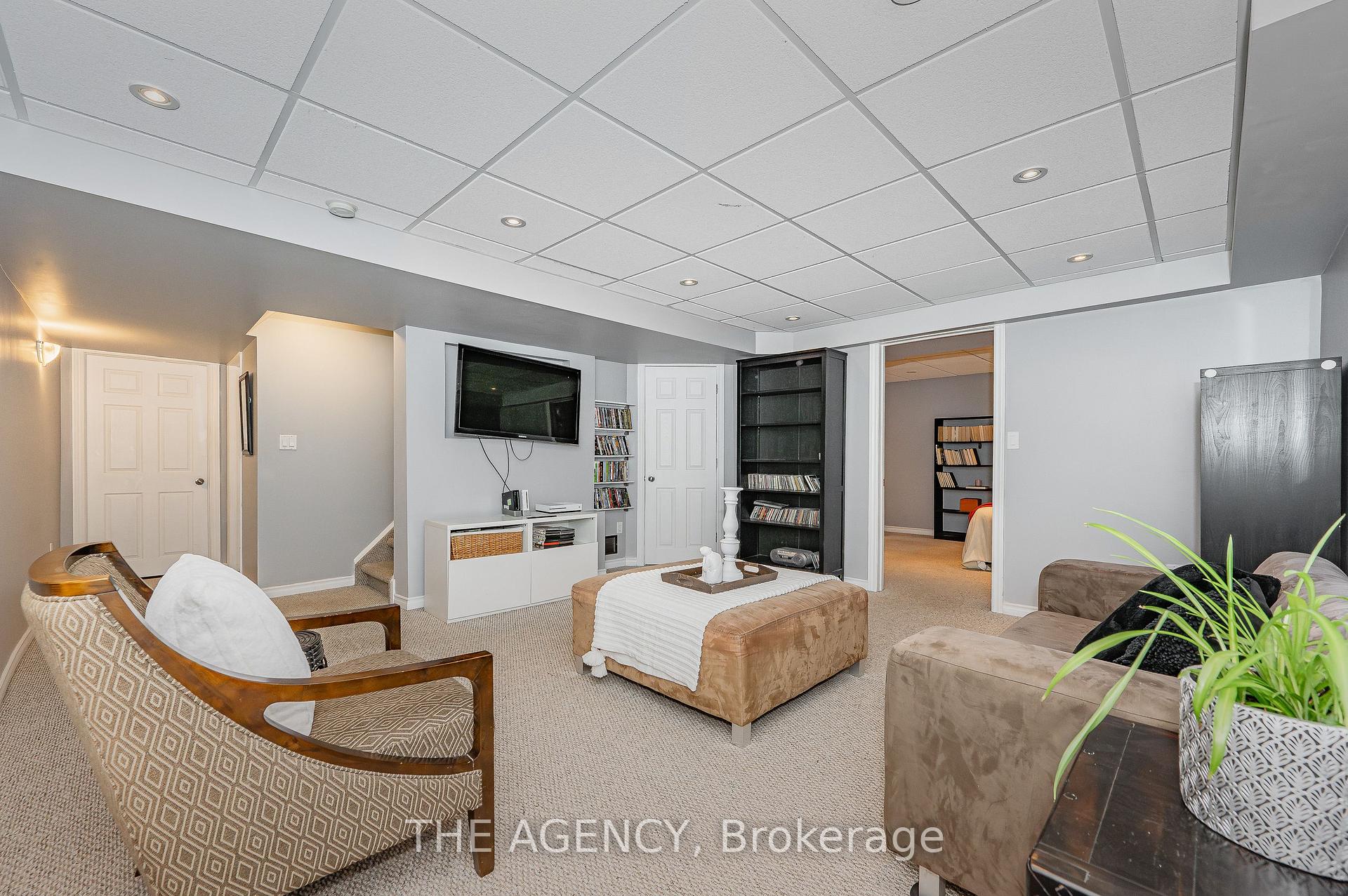 Photo 31 of 3247 Steeplechase Drive, Burlington, Alton — HOMEH