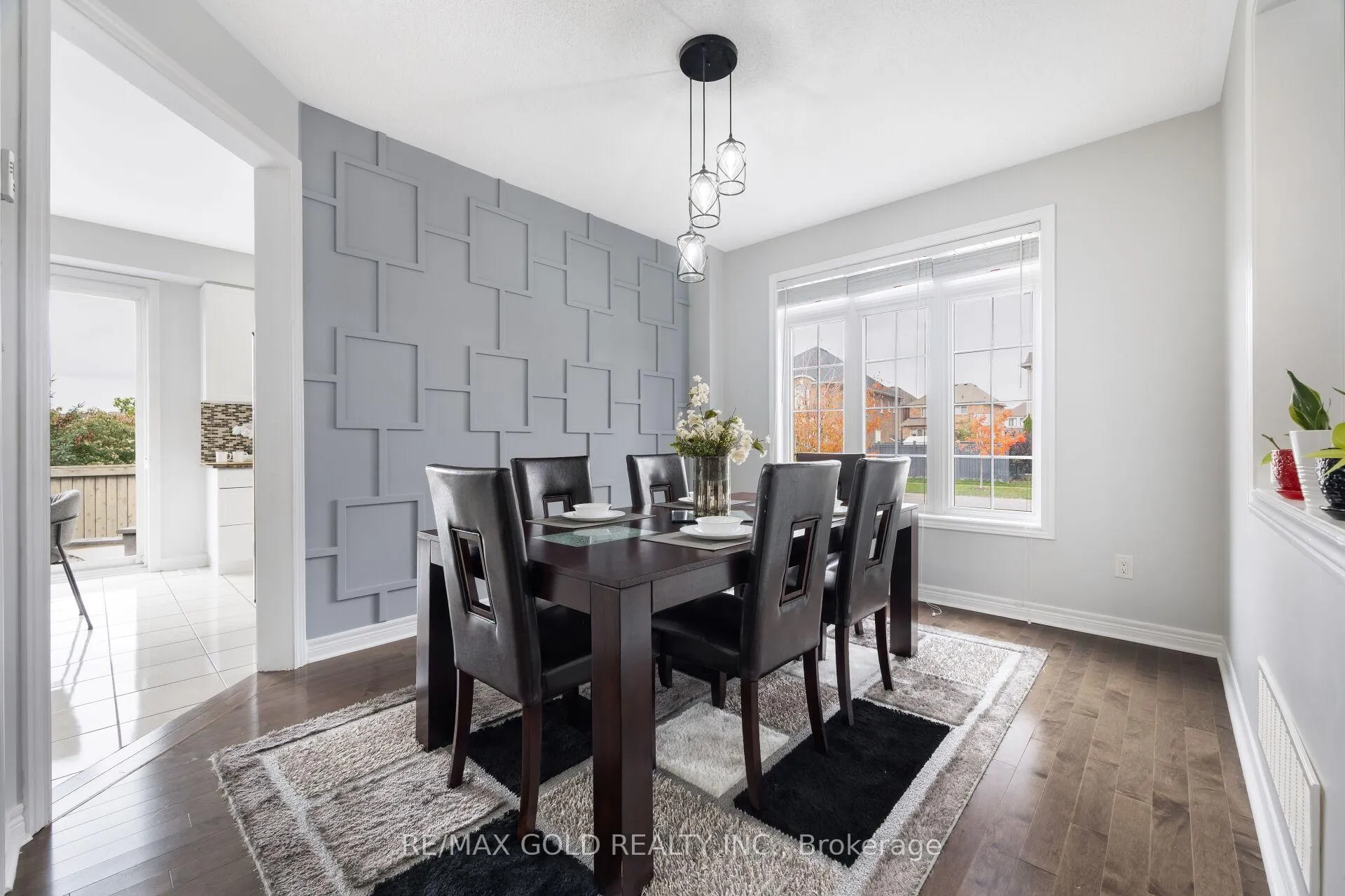 Photo 13 of 294 Elbern Markell Drive, Brampton, Credit Valley — HOMEH