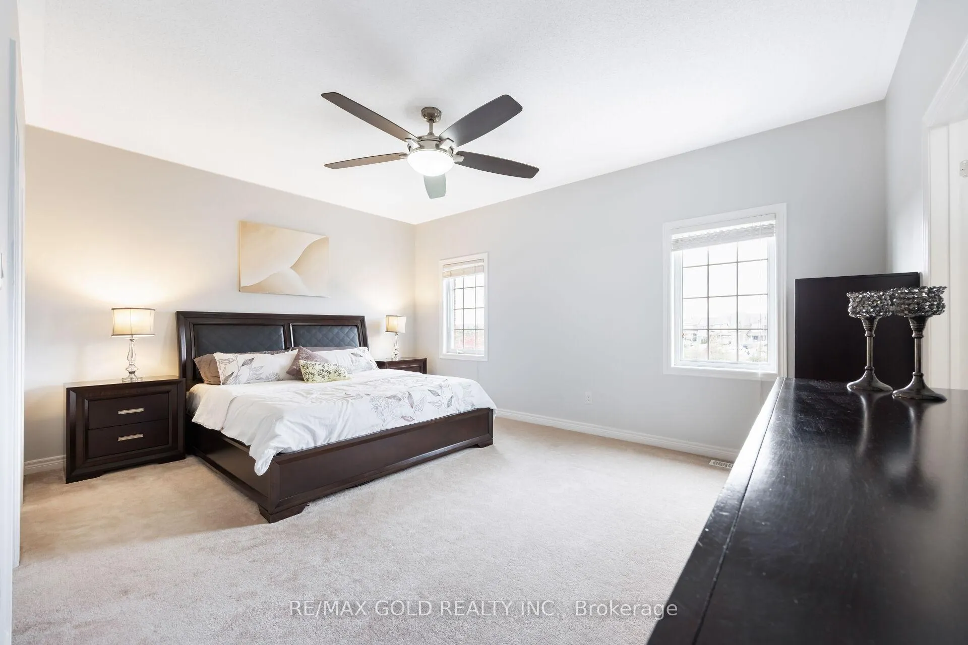 Photo 34 of 294 Elbern Markell Drive, Brampton, Credit Valley — HOMEH