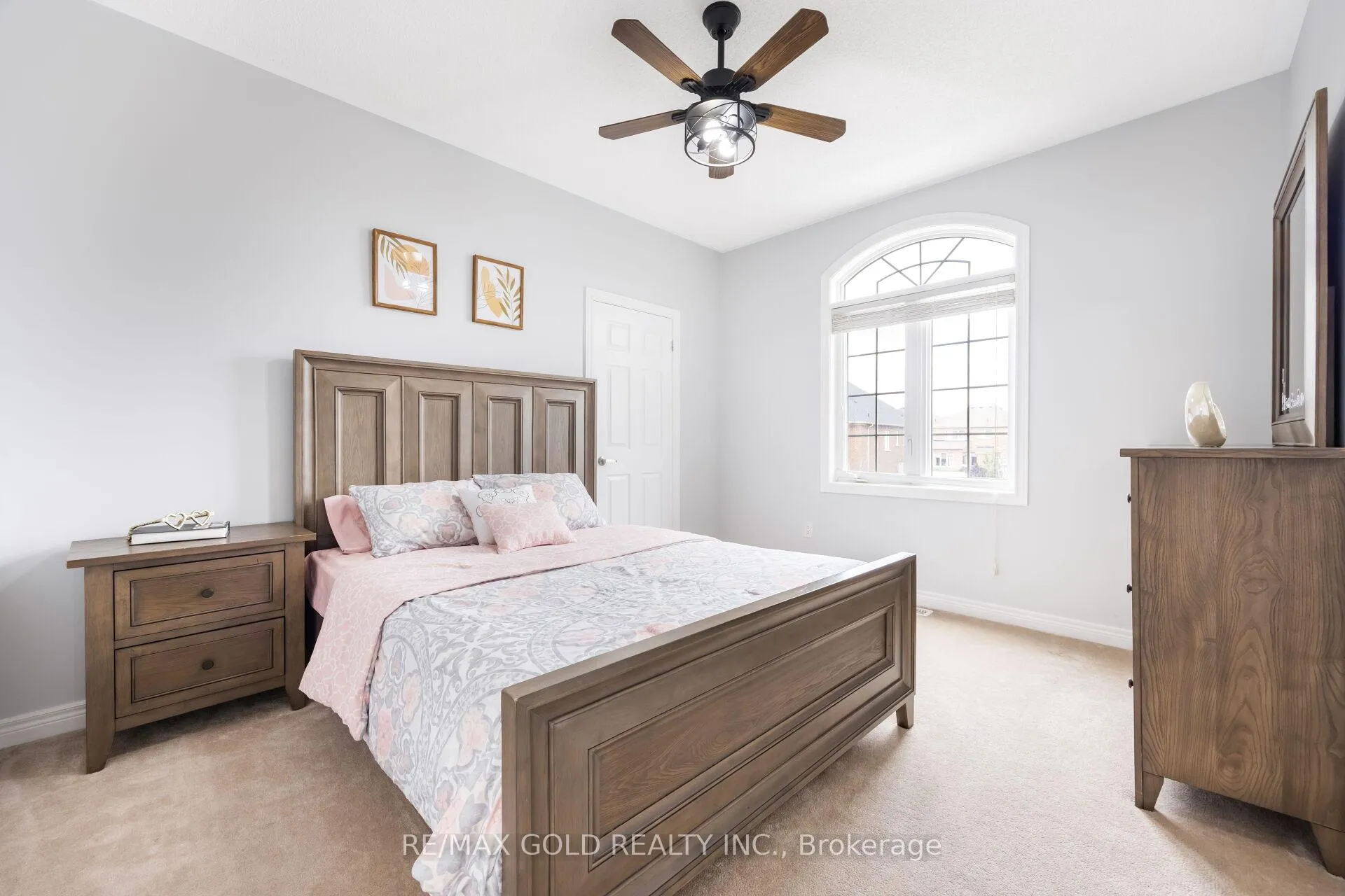 Photo 47 of 294 Elbern Markell Drive, Brampton, Credit Valley — HOMEH