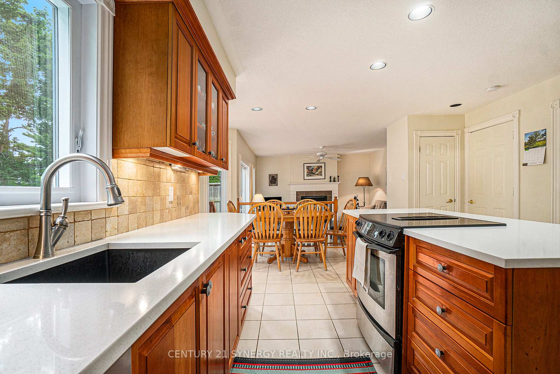 Photo 10 of 31 Burgess Street, Carleton Place — HOMEH