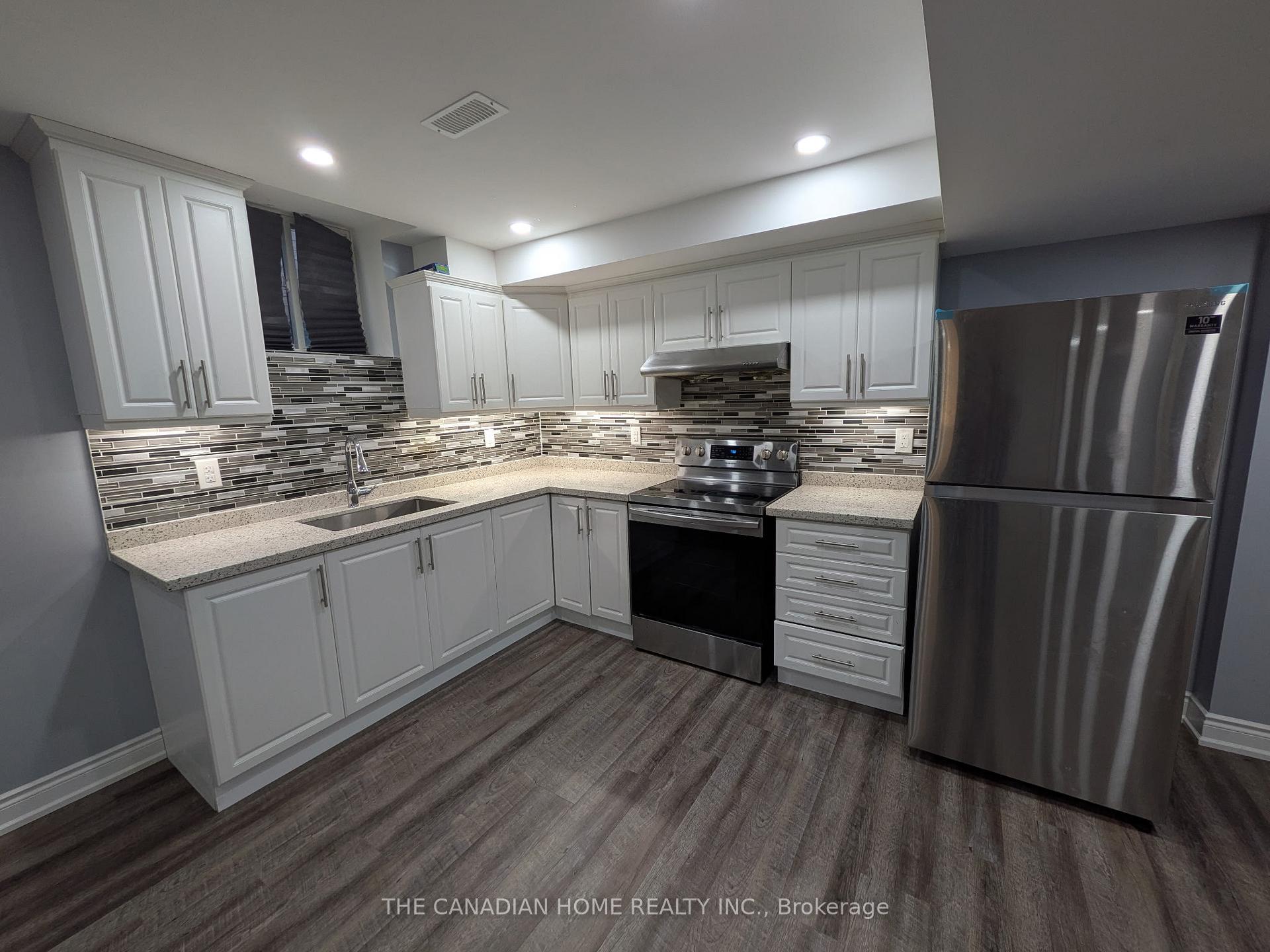 Photo 2 of 13 Yardley Crescent, Brampton, Northwest Brampton — HOMEH