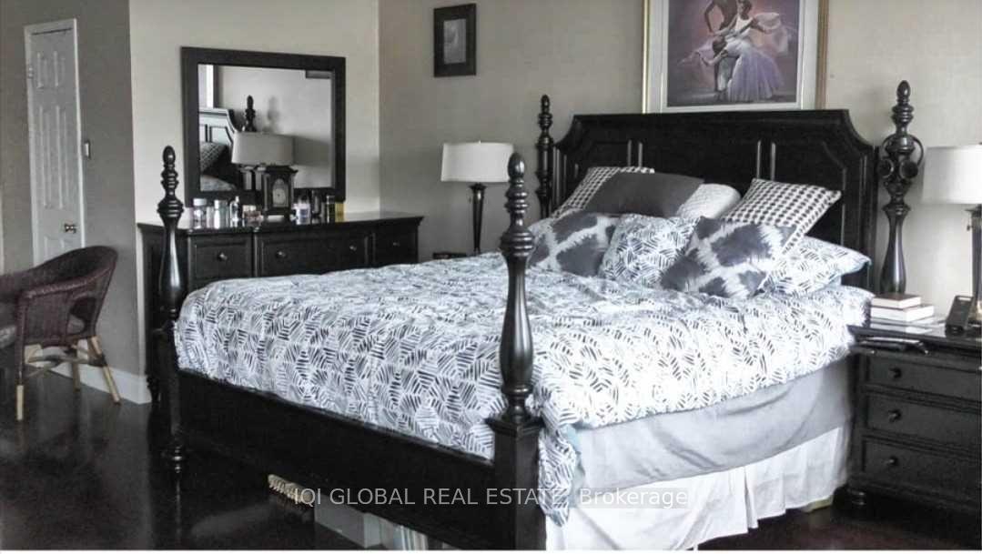 Photo 7 of 72 Magill Drive, Ajax, Central — HOMEH