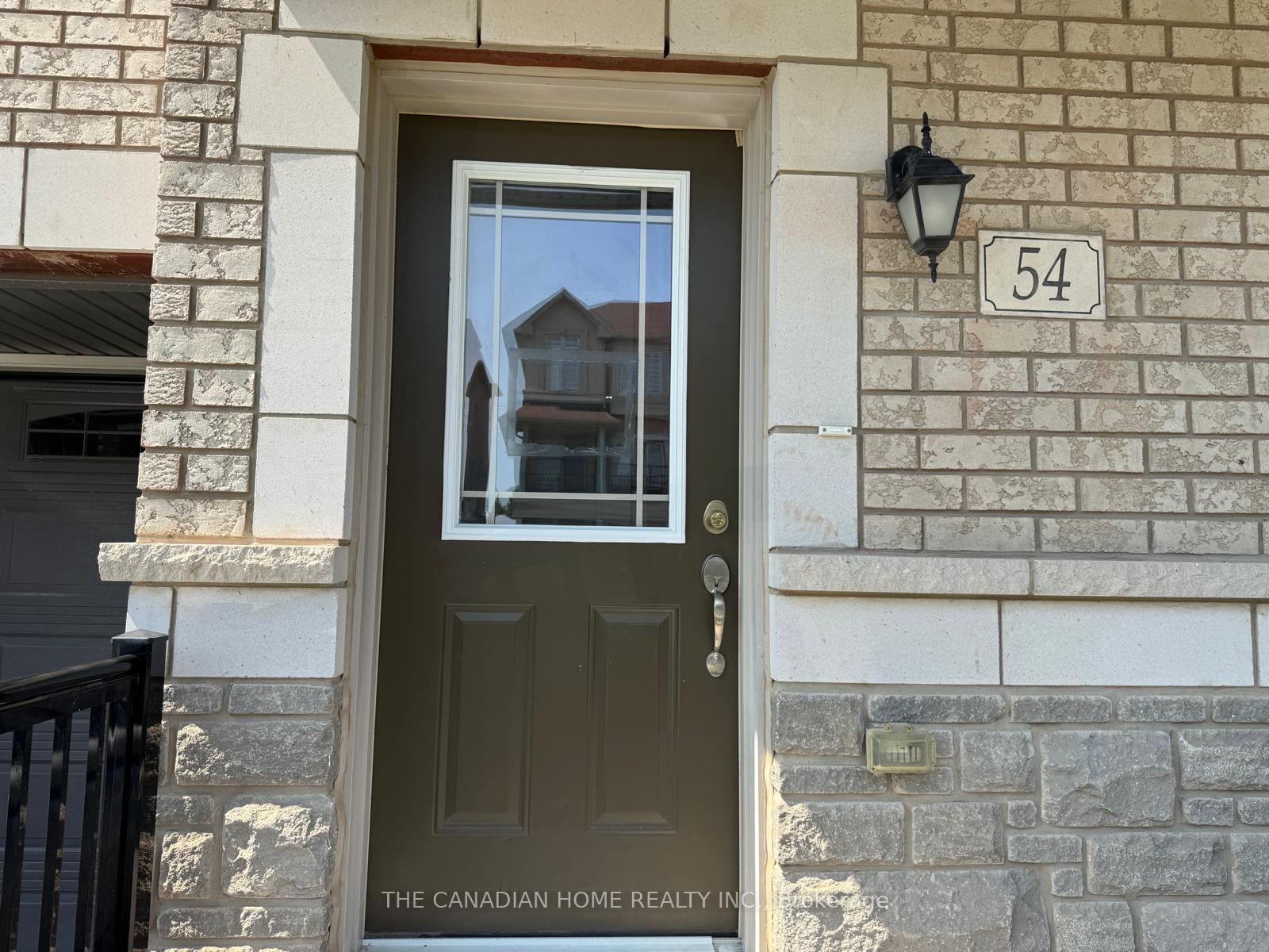 Photo 2 of 54 Hashmi Place, Brampton, Credit Valley — HOMEH