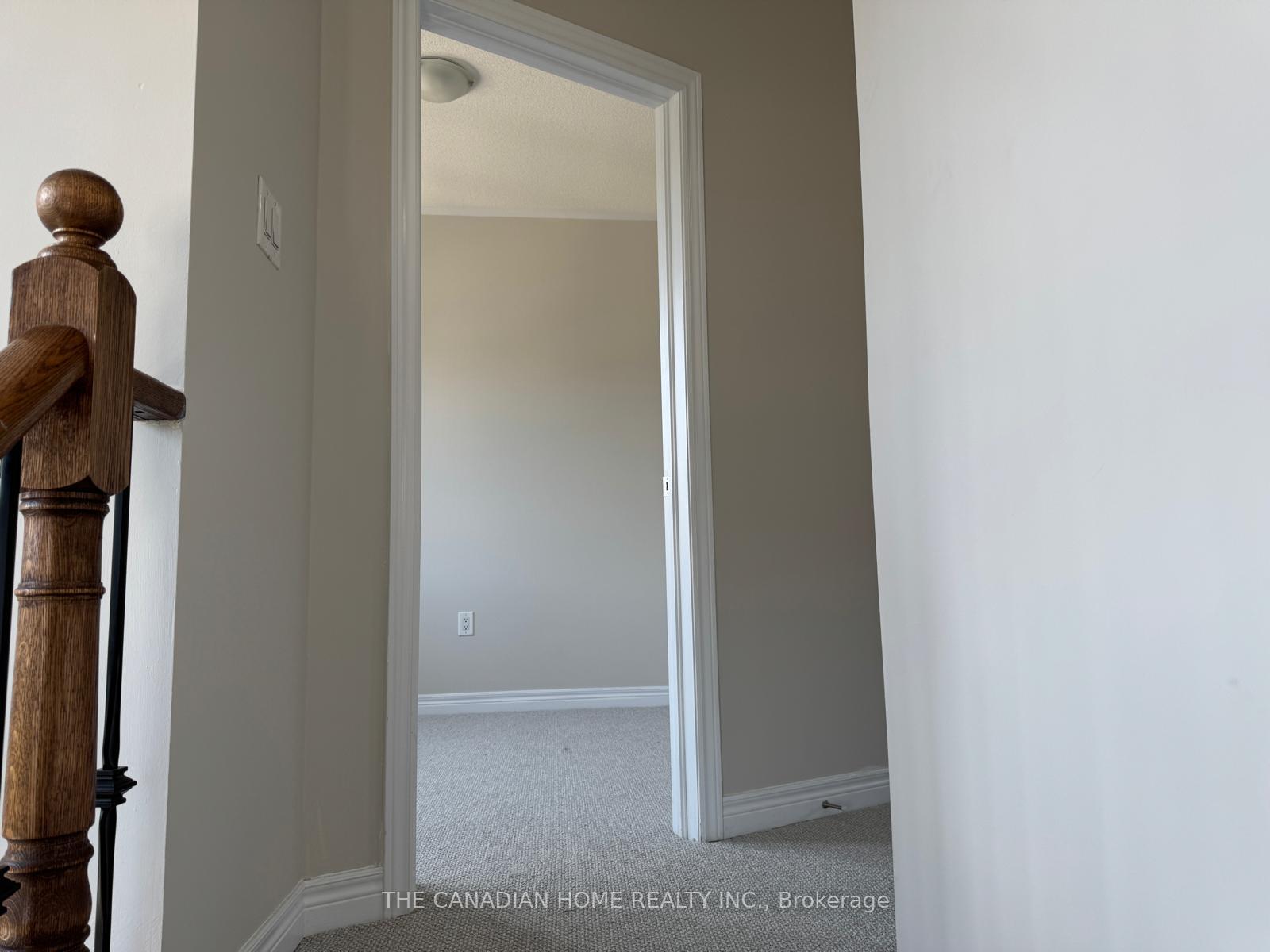 Photo 3 of 54 Hashmi Place, Brampton, Credit Valley — HOMEH