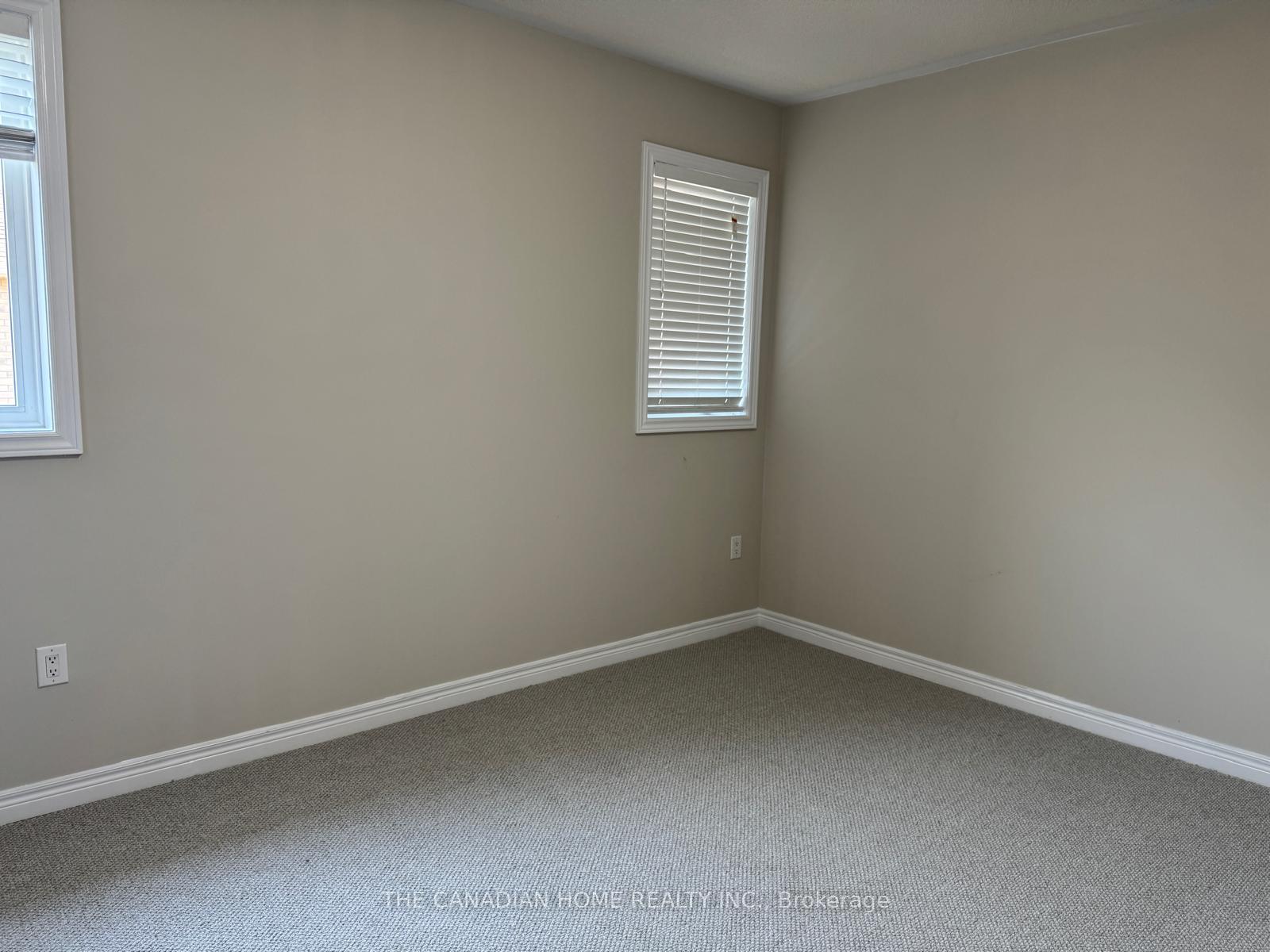 Photo 8 of 54 Hashmi Place, Brampton, Credit Valley — HOMEH