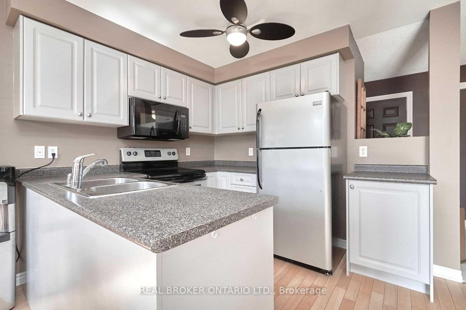Photo 5 of 41 Darcel Crescent, Barrie, East Bayfield — HOMEH