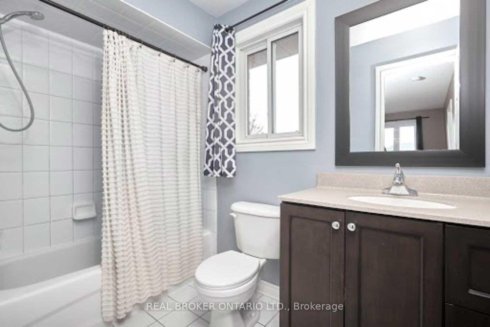 Photo 12 of 41 Darcel Crescent, Barrie, East Bayfield — HOMEH