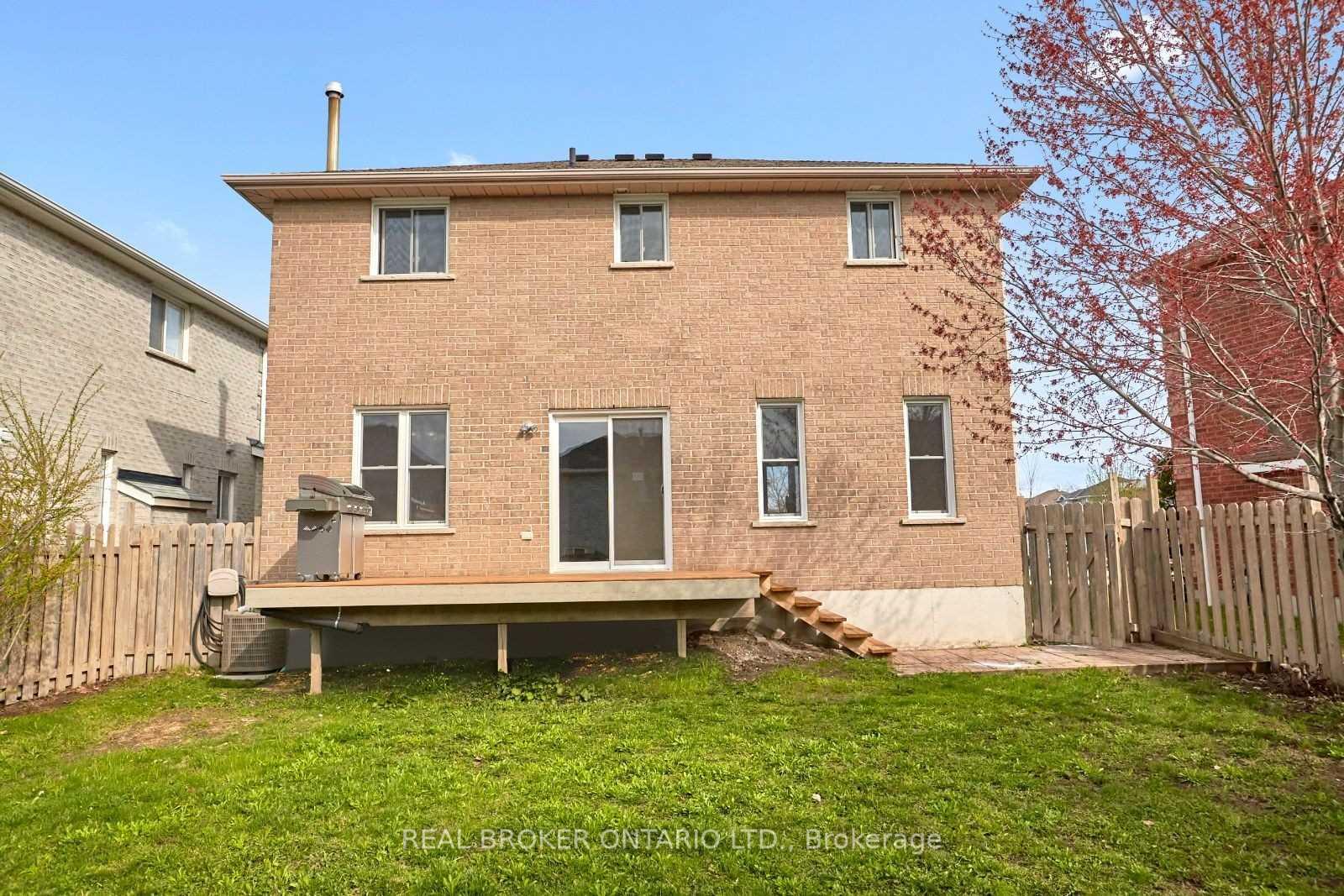 Photo 14 of 41 Darcel Crescent, Barrie, East Bayfield — HOMEH