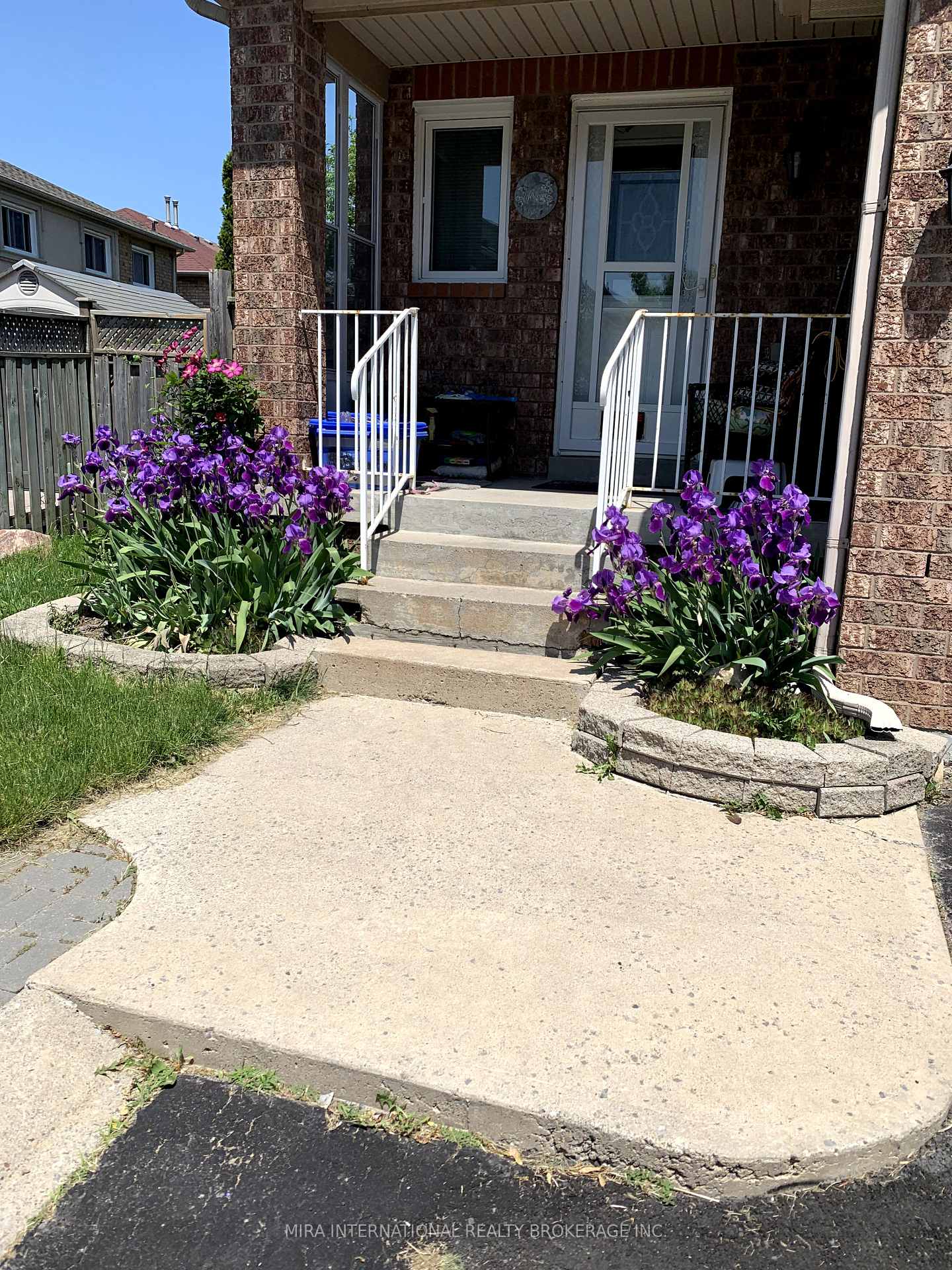 Photo 23 of 64 Roseheath Drive, Vaughan, Maple — HOMEH