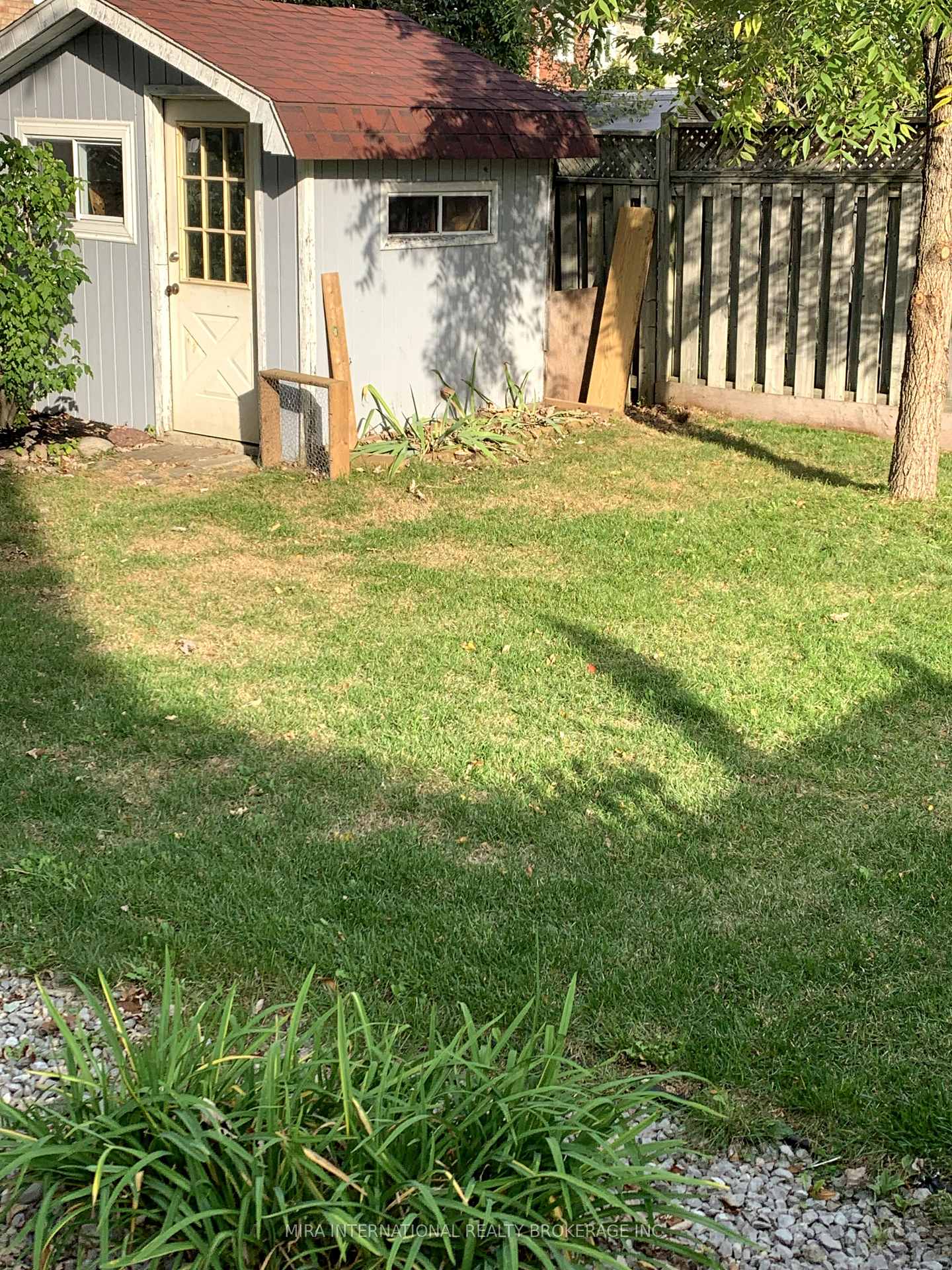 Photo 24 of 64 Roseheath Drive, Vaughan, Maple — HOMEH