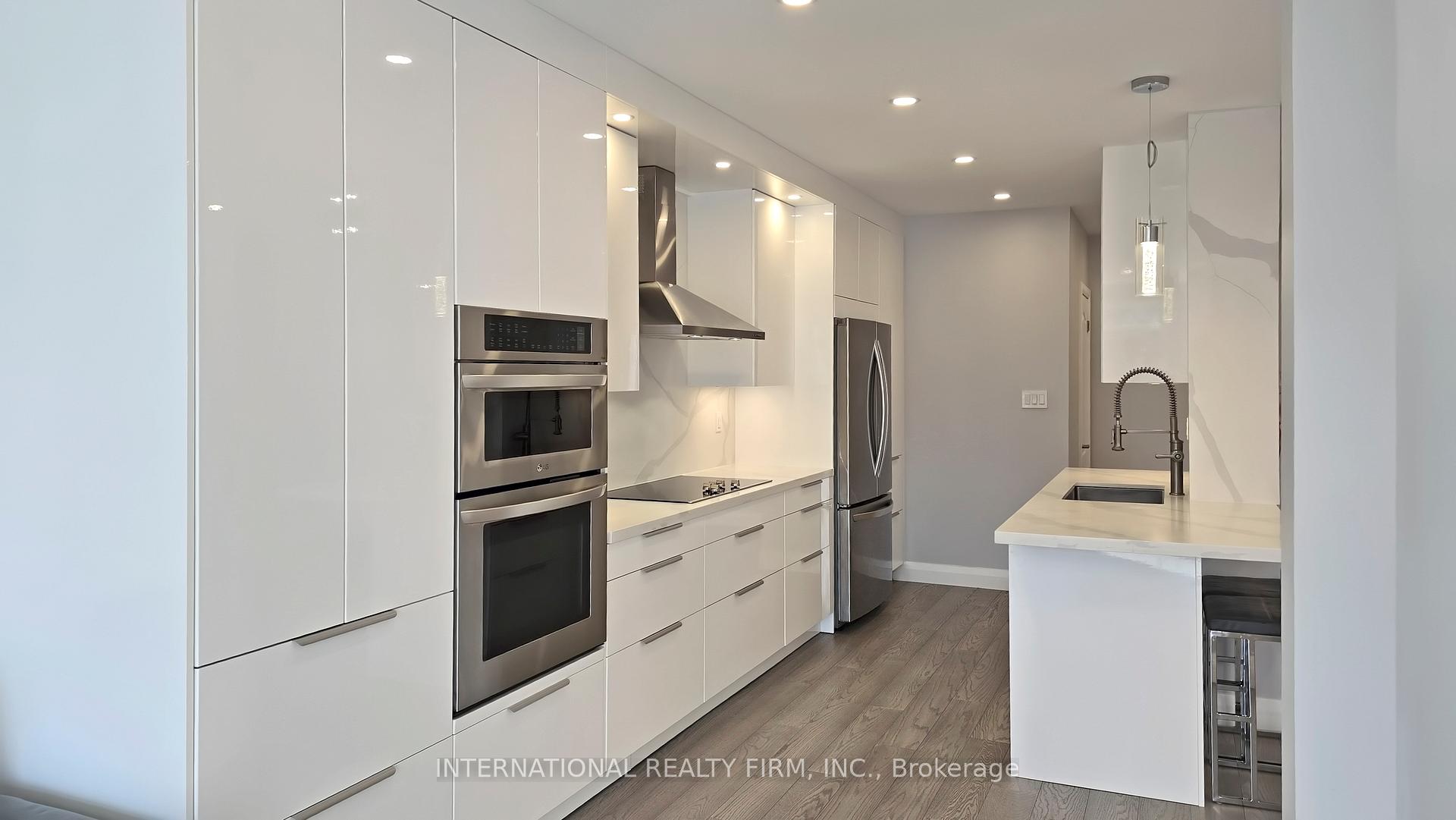Photo 20 of 31 Haymer Drive, Vaughan, Maple — HOMEH