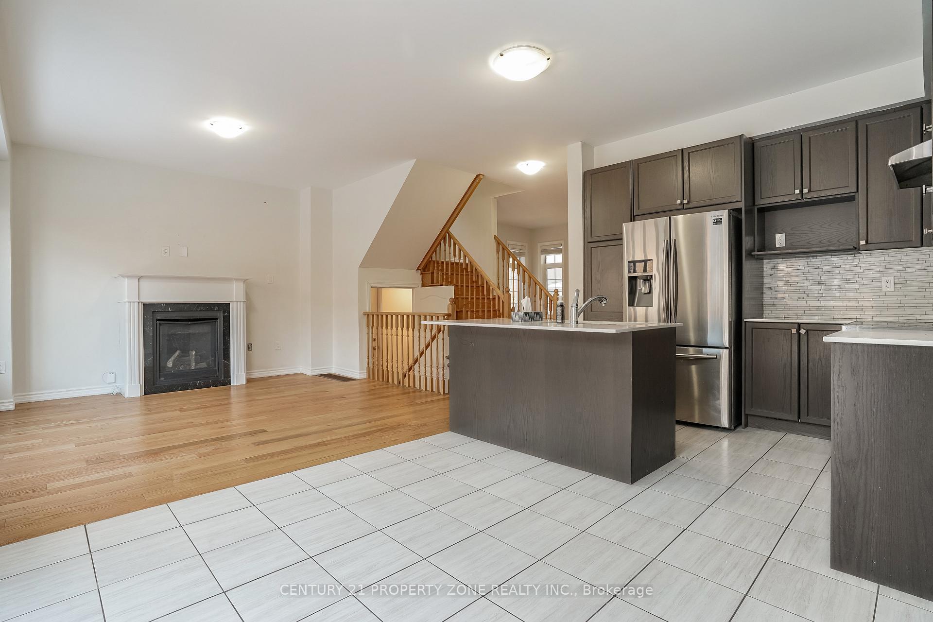 Photo 7 of Unit Upper, 38 Dolobram Trail, Brampton, Northwest Brampton — HOMEH